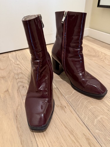 Rote glänzende lederstiefel - rote,